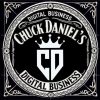 Logo circular de estilo vintage que muestra el nombre 'Chuck Daniel's & Digital Business, con un diseño de ornamentos decorativos, una corona en el centro y las iniciales 'CD' destacadas. El diseño combina tipografía elegante y elementos clásicos en tonos blanco y negro, proyectando una imagen profesional y sofisticada.